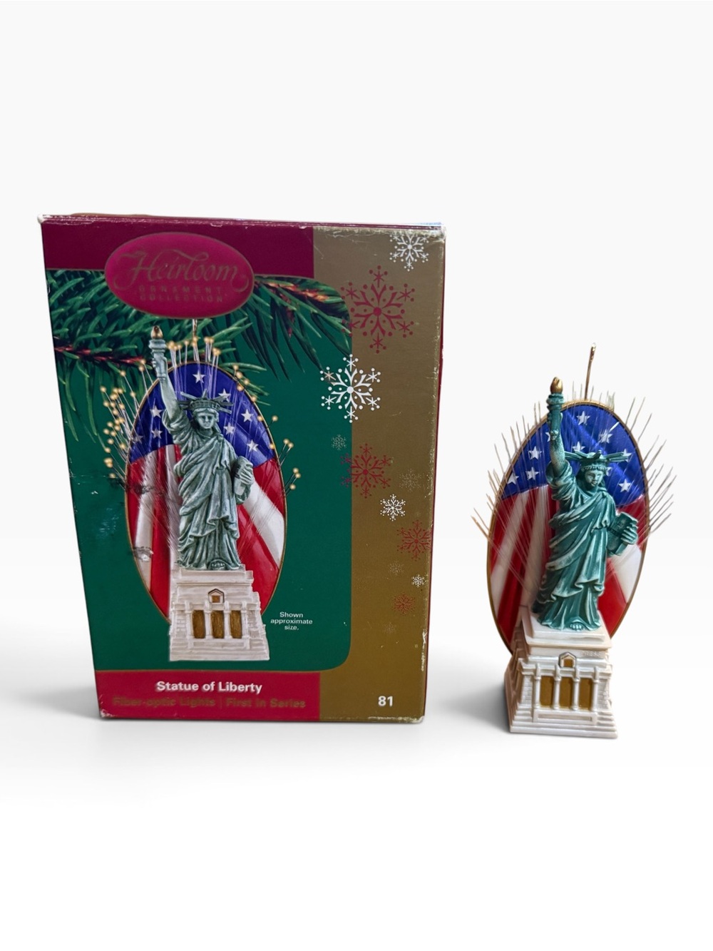 Carlton Cards Heirloom Collection "Statue of Liberty" Fiber-Optic Ornament